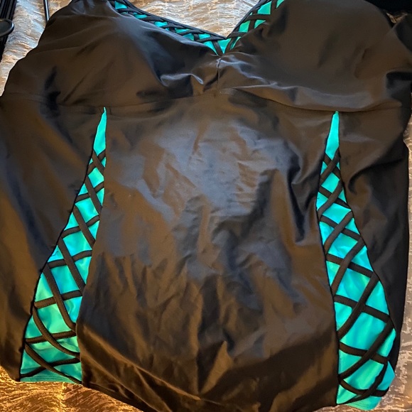Swim suit